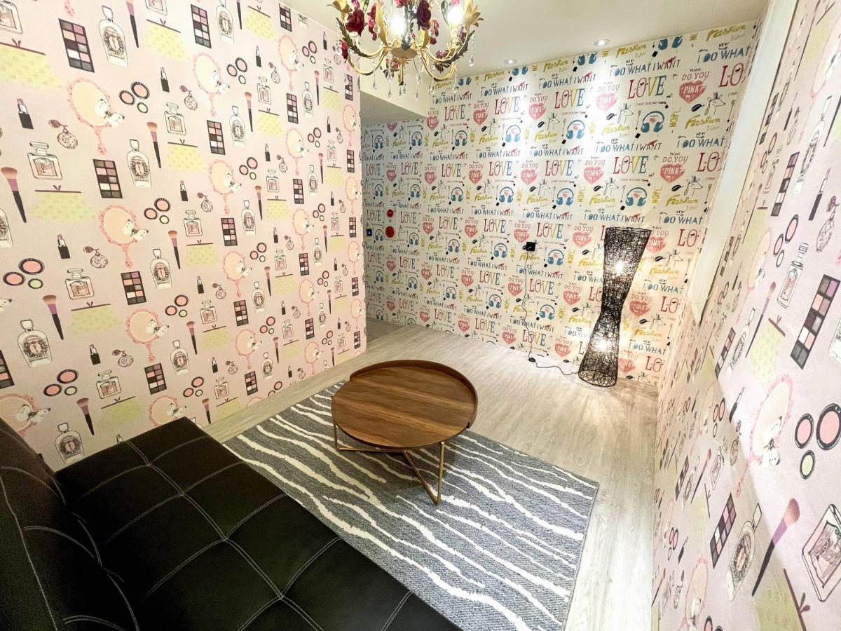 Fifth Avenue Motel Đài Trung Ngoại thất bức ảnh